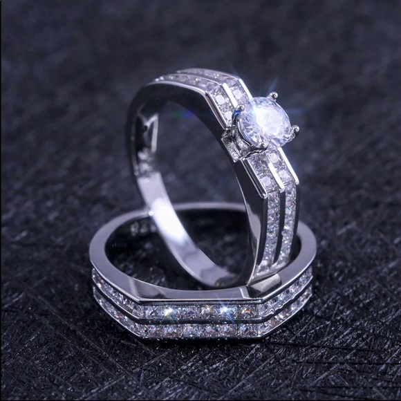 New Women’s 925 Silver Diamond 2 pc Ring - Picture 2 of 4